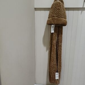 Charter Club Women's  Chunky Knit Brown Beanie and Scarf Set